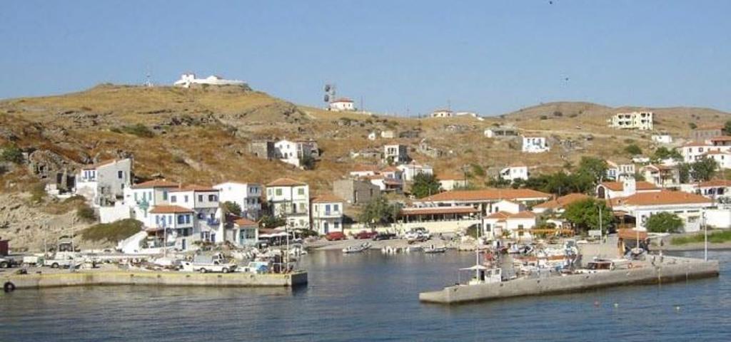 Υπεγράφη η σύμβαση για τις ΑΠΕ στον Αγ. Ευστράτιο  Υπεγράφη η σύμβαση για τις ΑΠΕ στον Αγ. Ευστράτιο